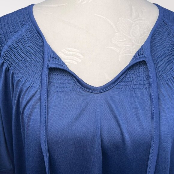 VTG Sara Morgan Blue Smocked Short Sleeve V-Neck Top Size Medium - Picture 2 of 8